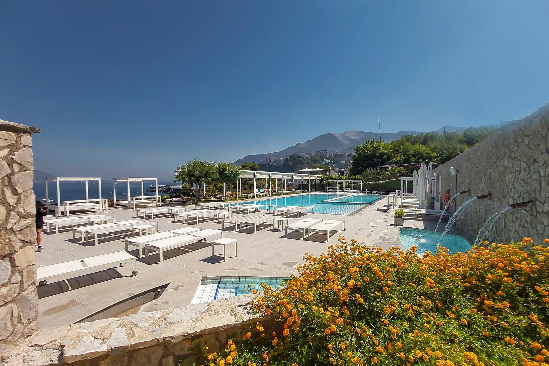 Le Axidie Resort Hotel Rooms Sorrento Coast Vico Equense wellness spa & relax 1